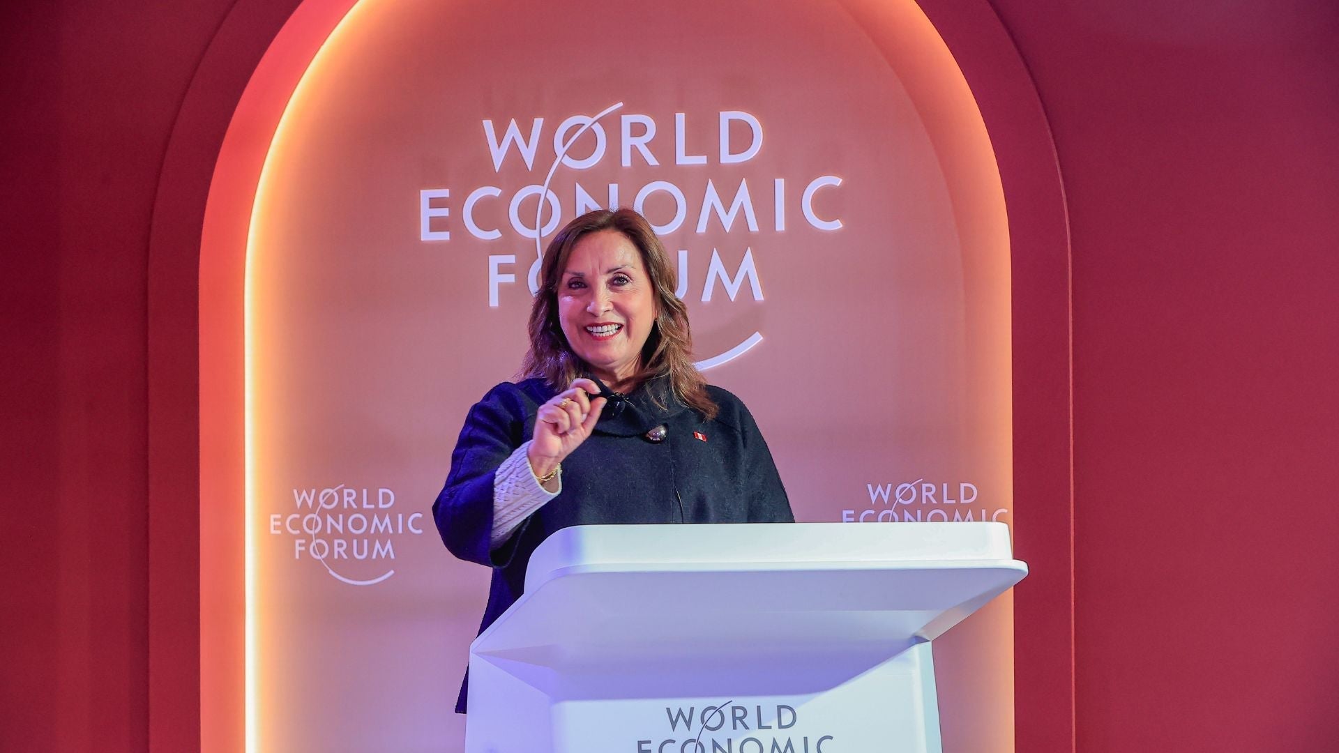 Boluarte en Davos: en Perú hay tranquilidad y responsabilidad fiscal